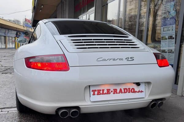 Montaż wideorejestratora w samochodzie – TELE-RADIOman Kraków