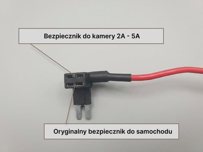 Przejściówka bypass Micro2 — bezpiecznik do kamery i oryginalny bezpiecznik samochodu