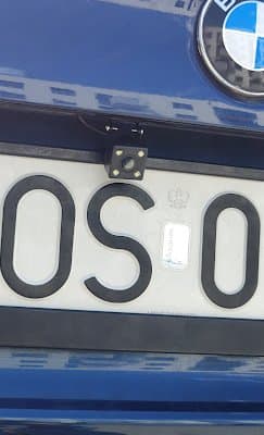 Profesjonalny montaż kamery samochodowej – Radio-Car